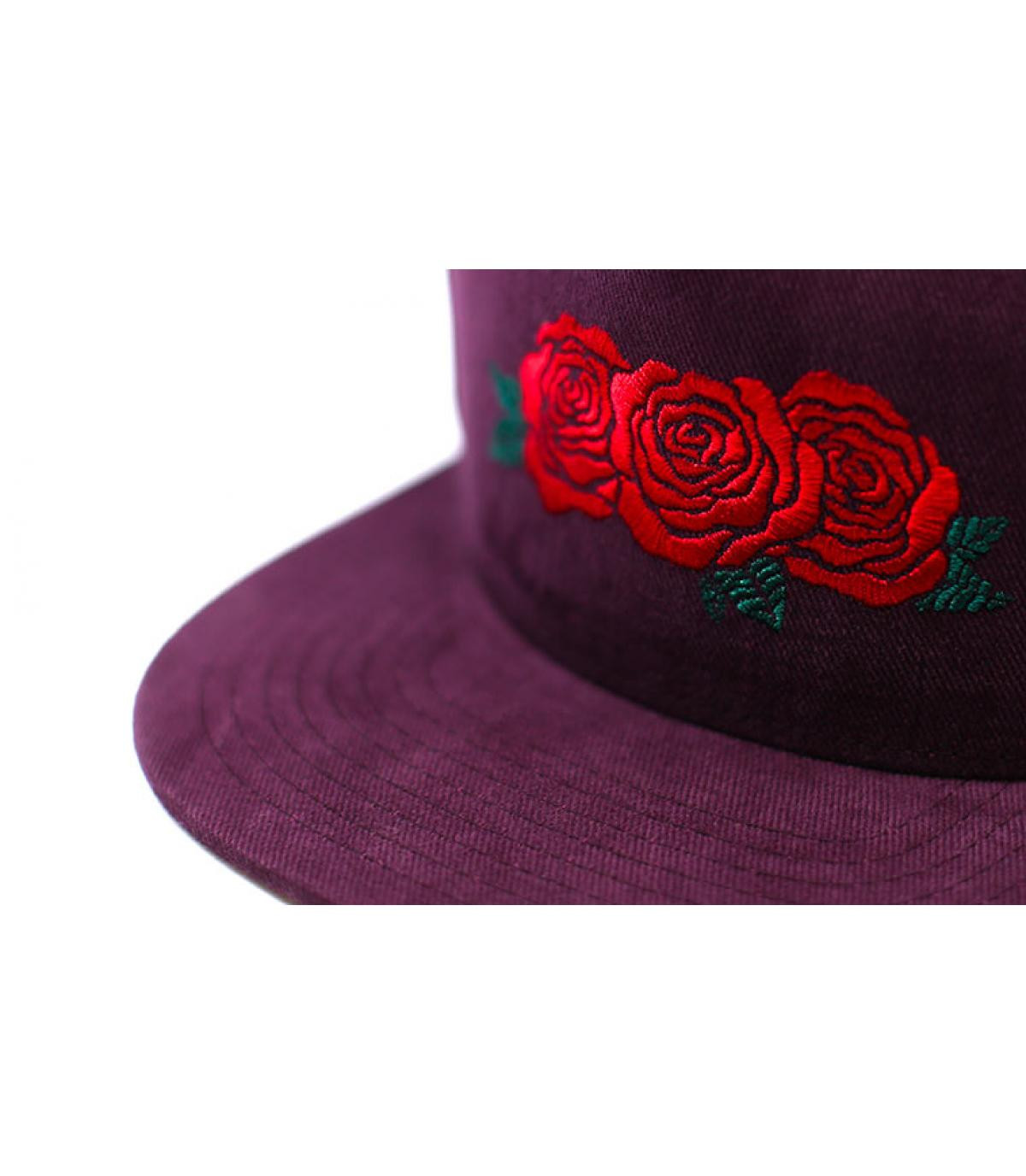 Burgundy snapback Huf roze